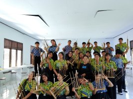 Sanggar Seni Angklung