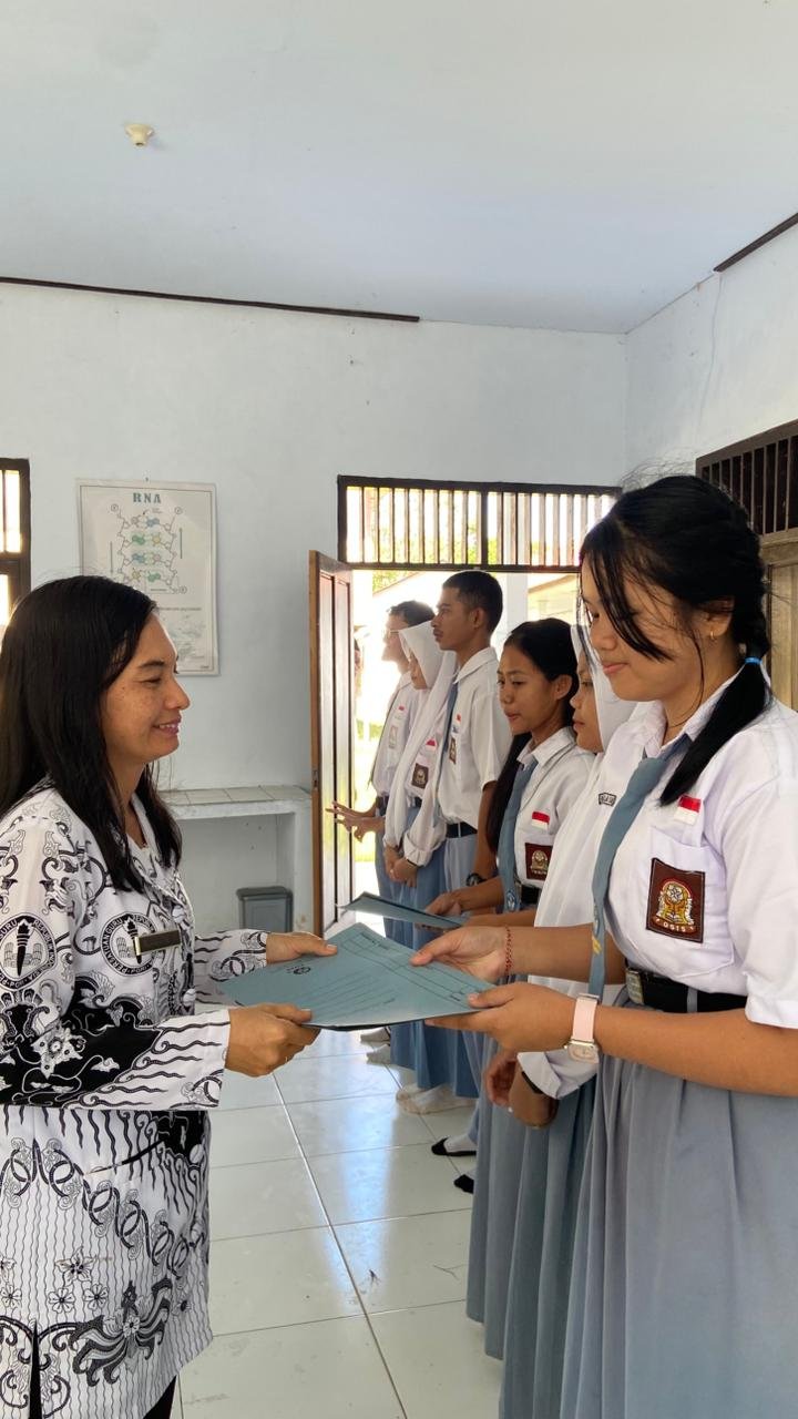 PELEPASAN SISWA KELAS XII